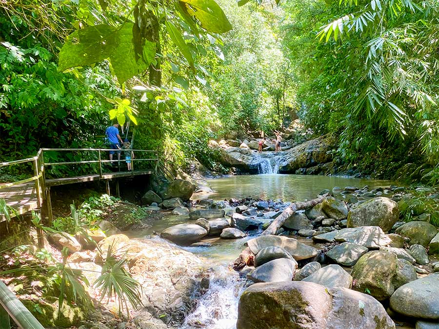 View of the smaller, lower falls of Uvita Waterfall